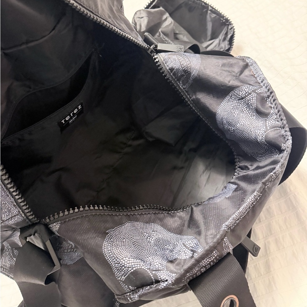 Terez x Go!Sac Premium Gym Bag | Crystal Skulls - Picture 9 of 11